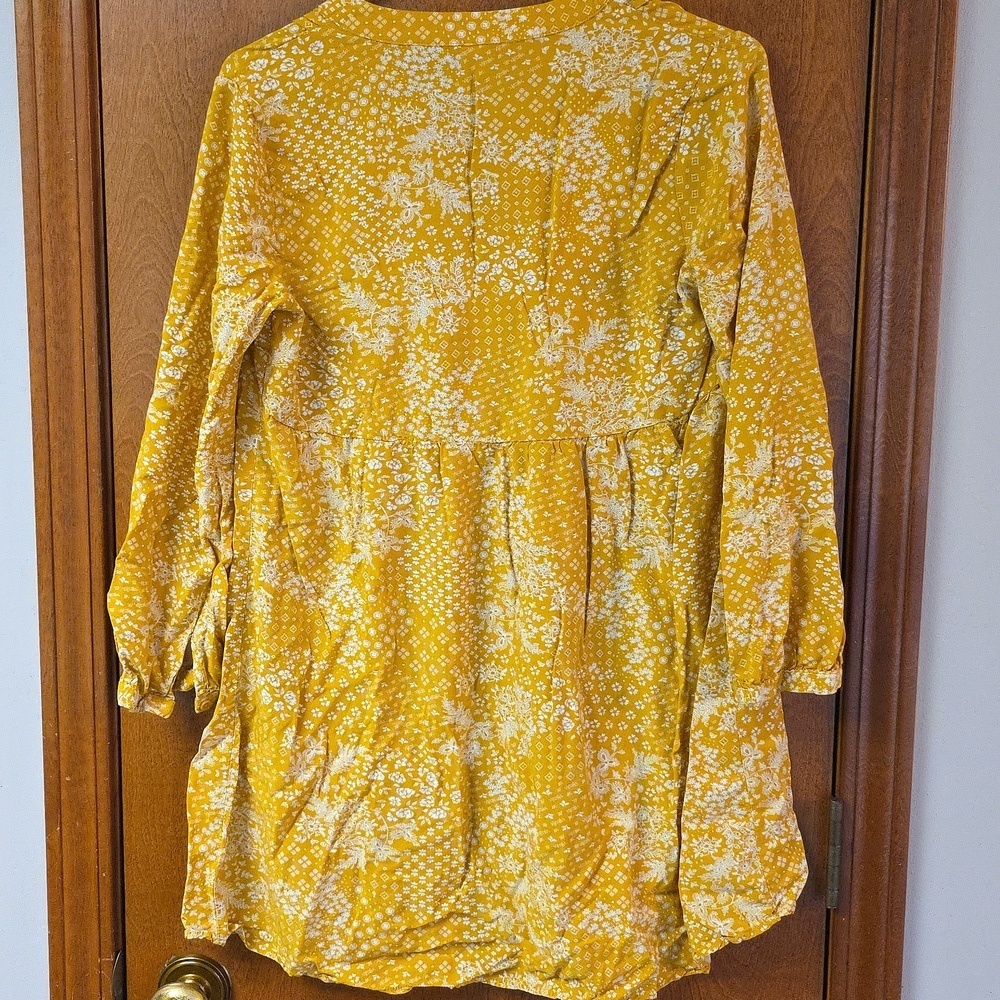 Old Navy Patterned Tunic Med - Picture 2 of 6